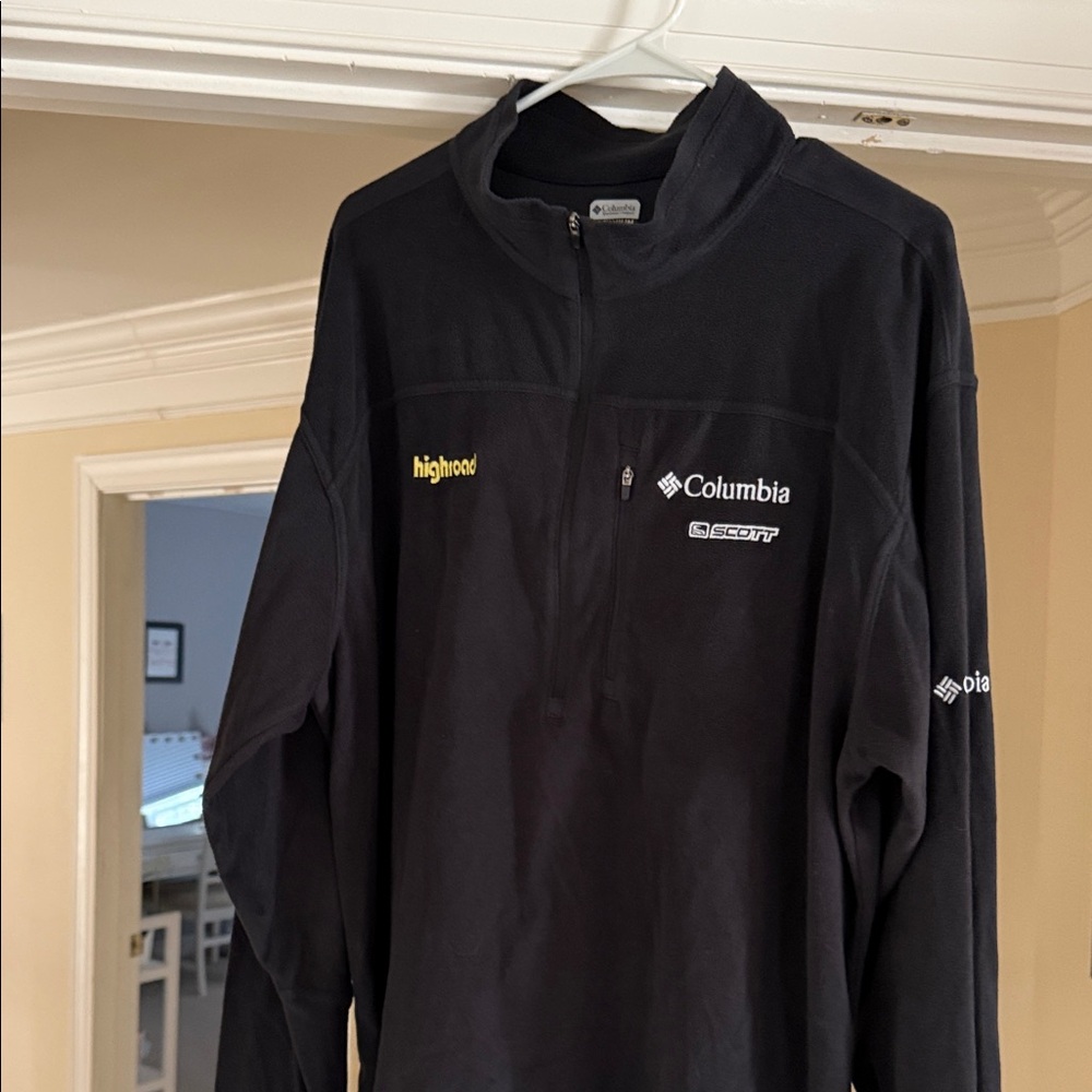Columbia Black Half-Zip Fleece Pullover